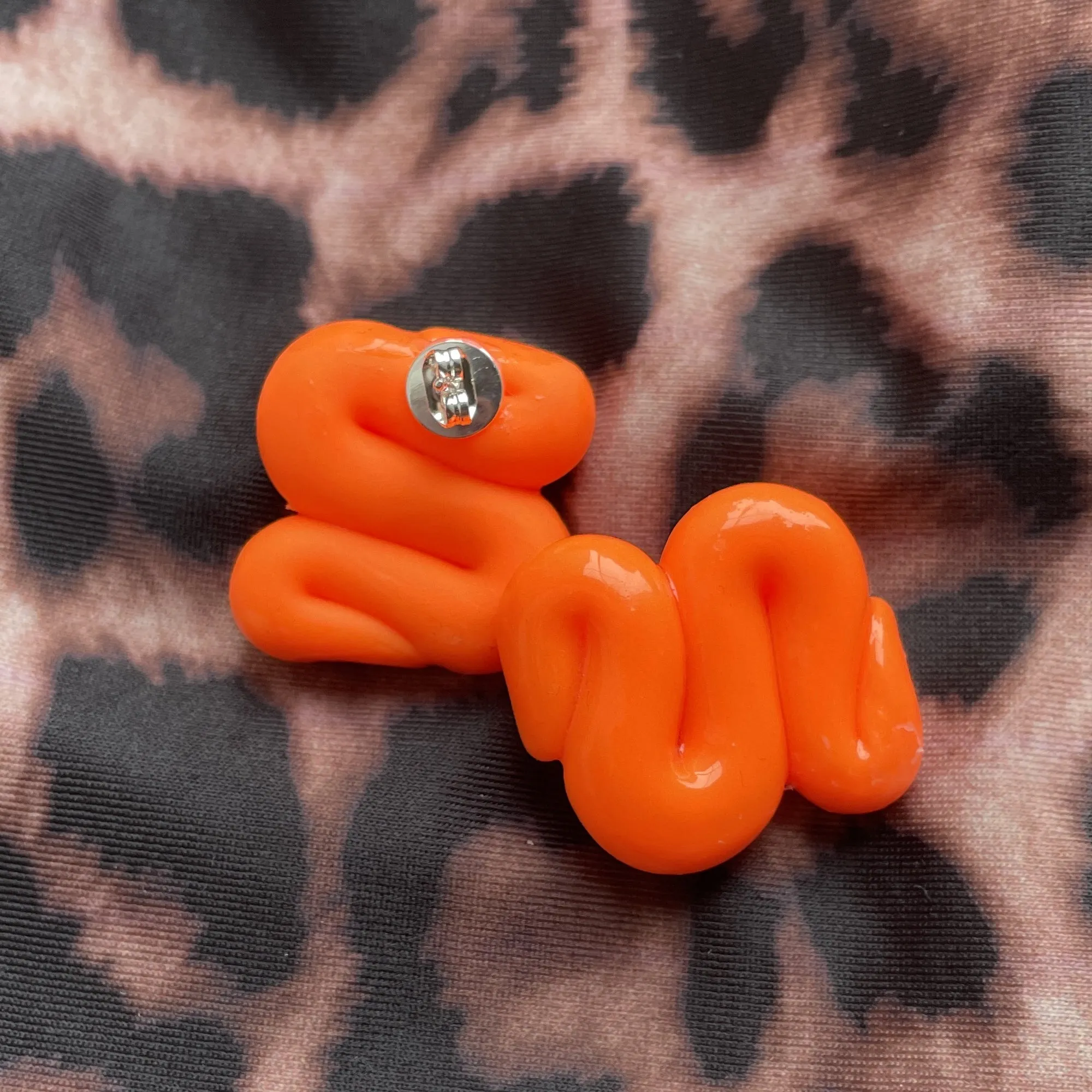 Onda Earrings - Neon Orange