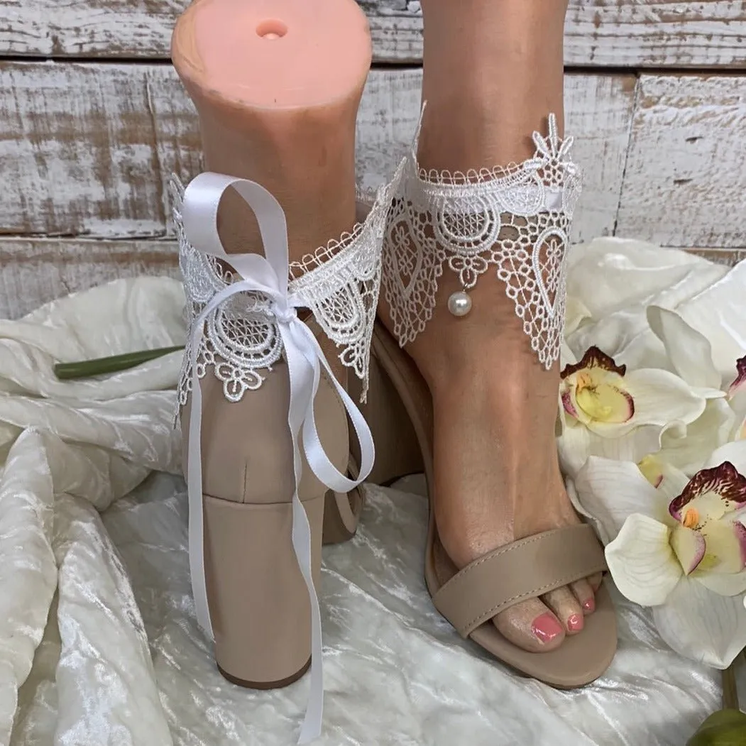 SCALLOP  lace  bridal  anklets  - white