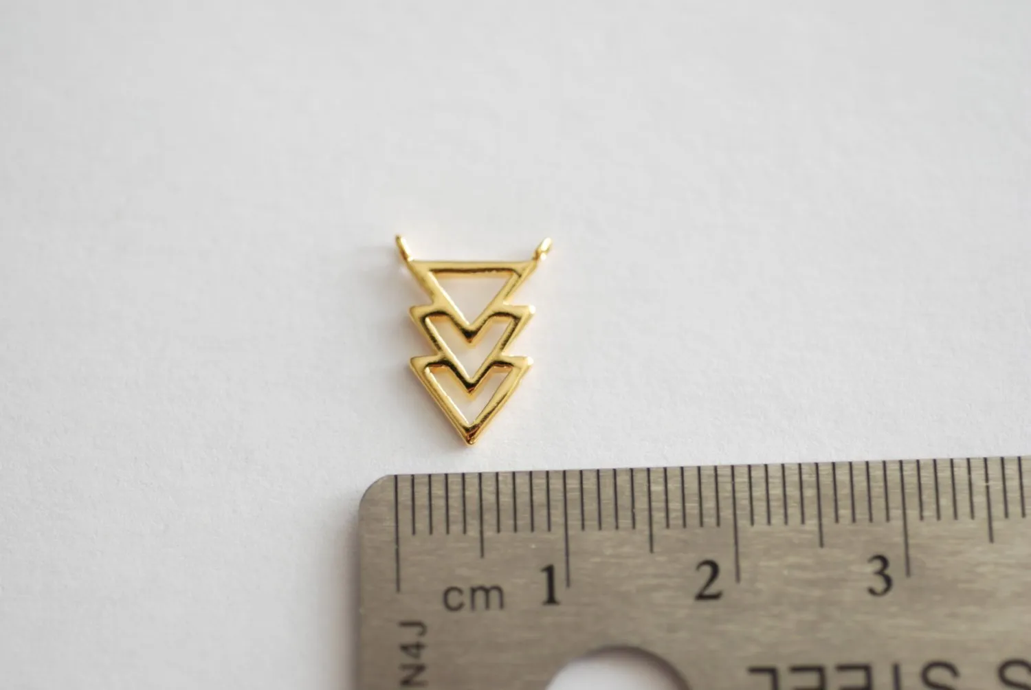 Shiny Vermeil Gold Triangle Connector- 18k Gold plated Sterling Silver Chevron Triangle Charm, Gold Arrow Charm, Gold Triangle connector, 93