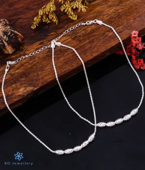 The Lore Chain Silver Anklets