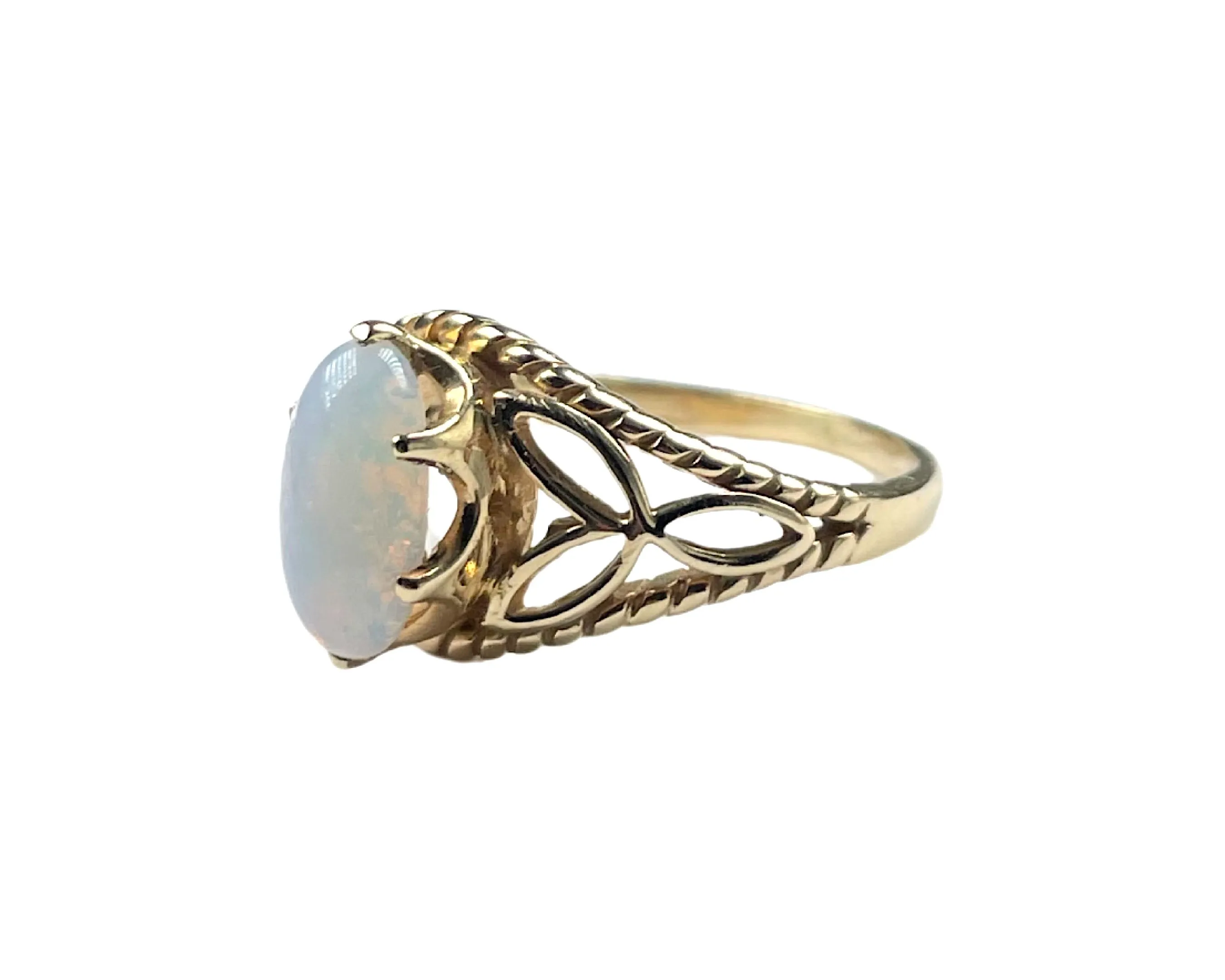 Yellow Gold and Opal Ring (Authentic Pre-Owned)